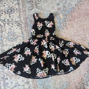 Dot Dot Smile flower skeleton dress